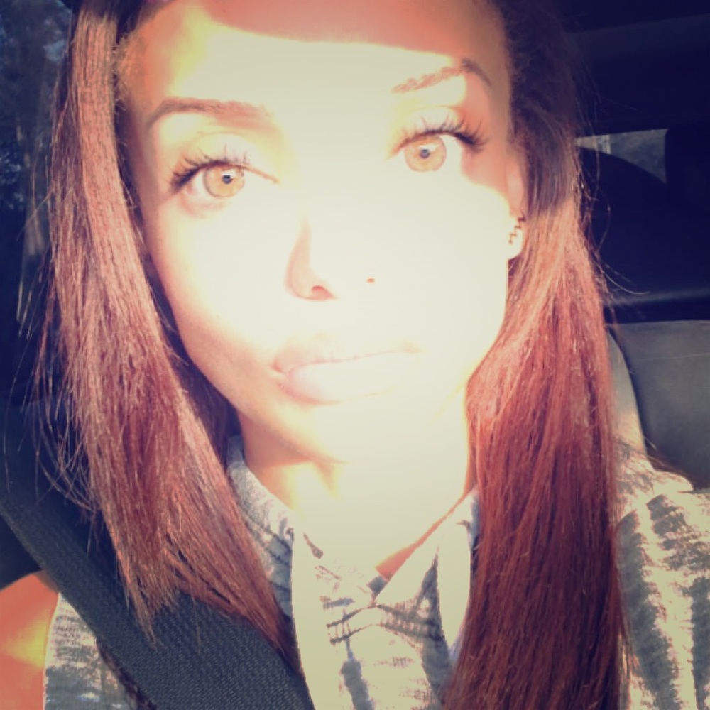 Meet your Posher, Cris